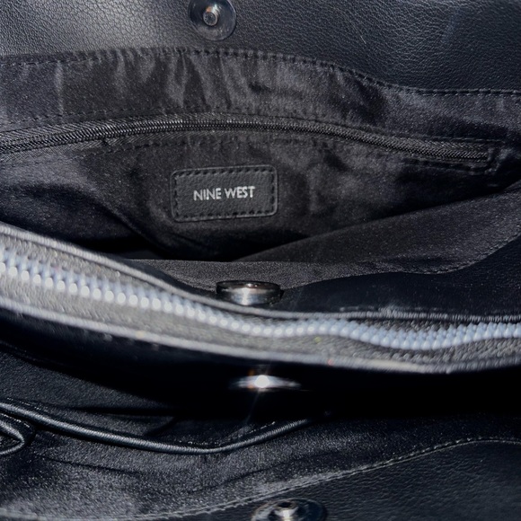Large Nine West bag - Picture 3 of 4